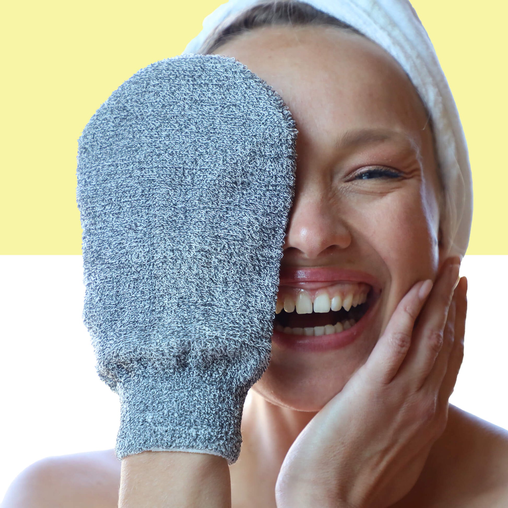 Afterspa Exfoliating Bamboo Mitt | to exfoliate the body.