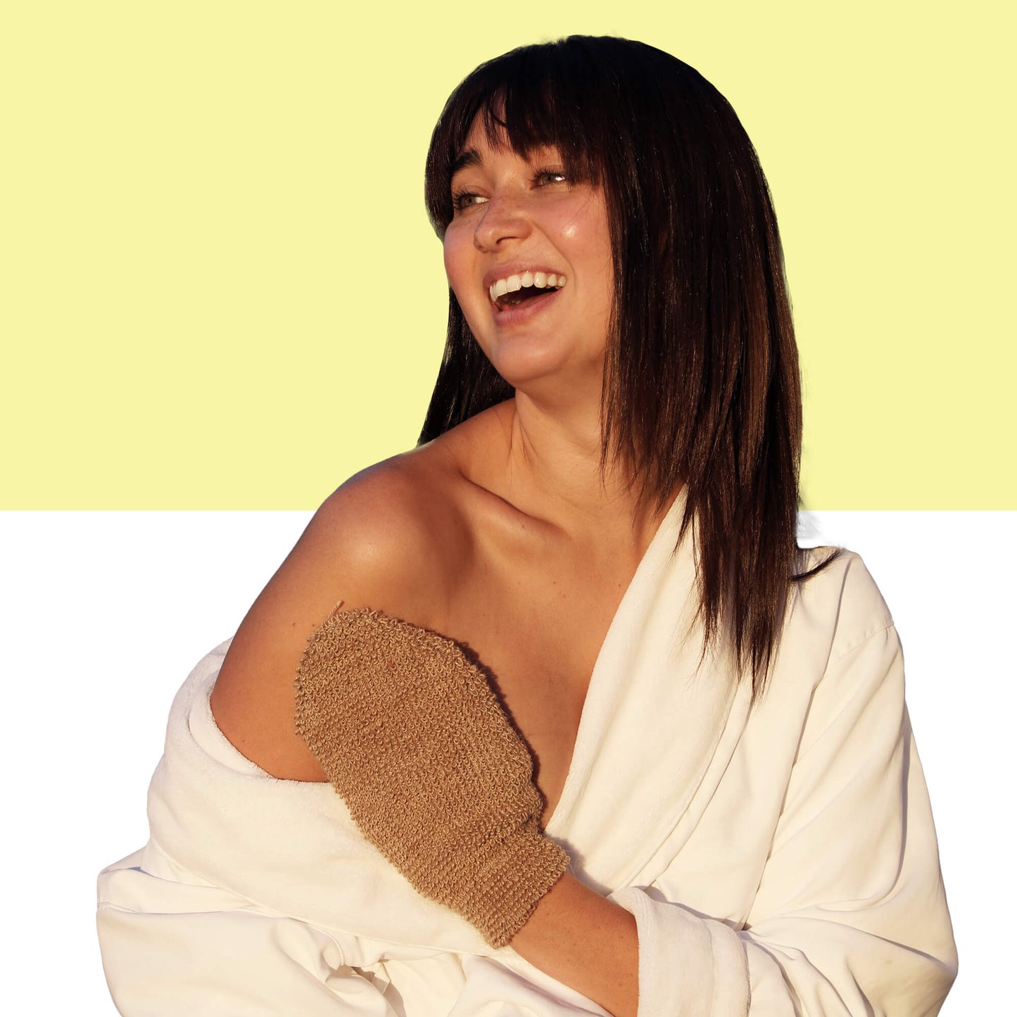 Afterspa Cleansing Sisal Mitt | to exfoliate the body.